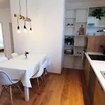 Spacious 3 Center