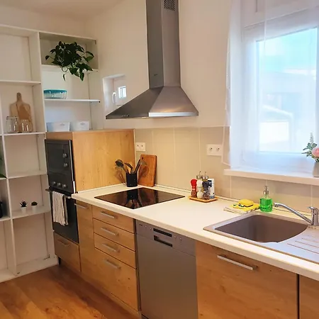 Apartament Spacious 3 Center *